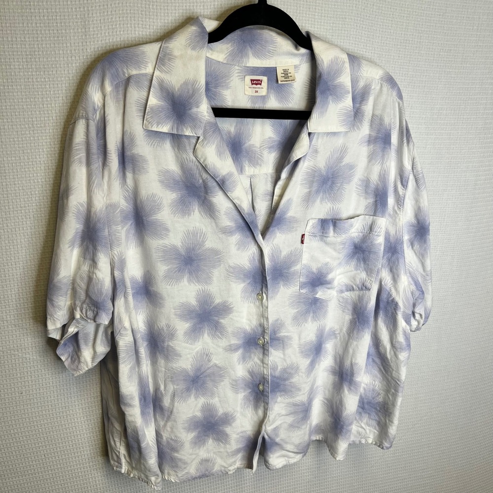 Levis Womens 3X Purple Floral Sunburst Linen Blend Short Sleeve Camp Shirt G131